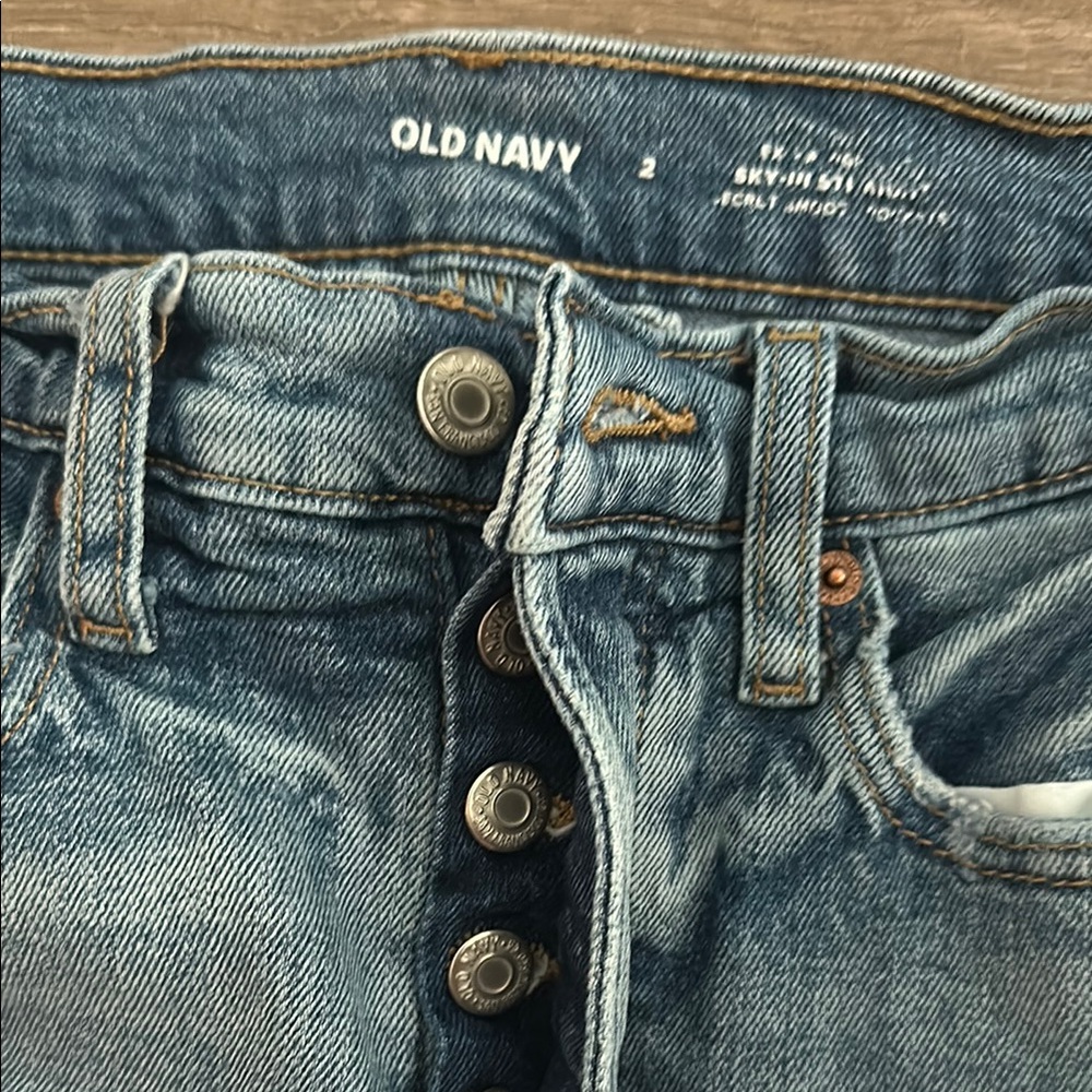 Distressed High Rise Blue Jeans - Picture 6 of 6